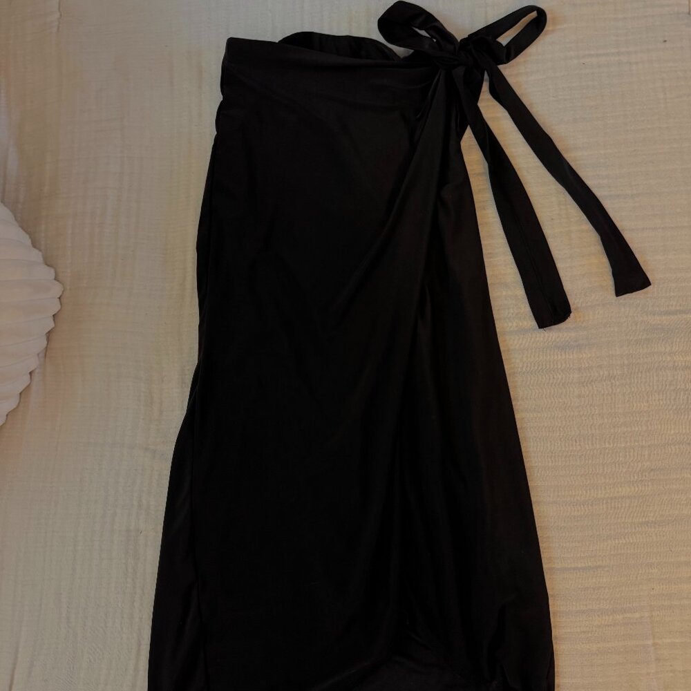 Silky Slitted Mid-Length Skirt